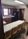 Cozy upstairs bungalow