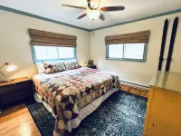 5 mins to Breck Village & Ski, Private Hot Tub, Mountain View