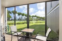 Stunning Turtle Bay! Full Kitchen, Two Full Baths - 9.6 Out of 10 Stars!