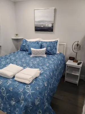 H.H. Beach & Tennis Resort-2/2 100% Renovated on the Beach Condo. 5% Discounts!