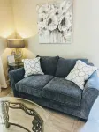 Private Apartment Style Suite. Close to National Parks.
