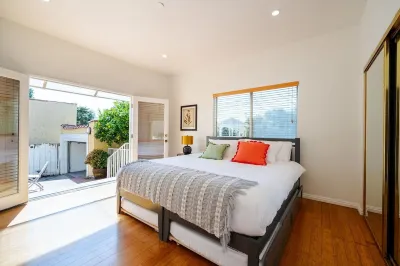 Pool/Spa/Games/Peaceful Garden Retreat Các khách sạn gần Gallery Godo