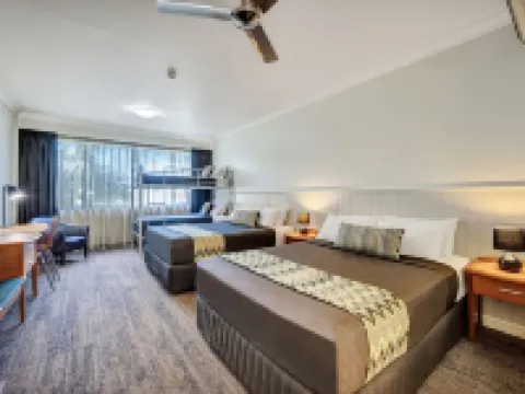 City Oasis Inn Townsville, SureStay Collection by BW Hotels near Townsville Railway Station