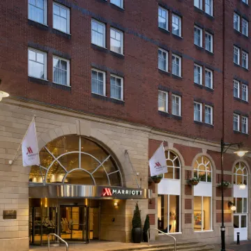 利茲萬豪酒店 鄰近利茲音樂學院的酒店