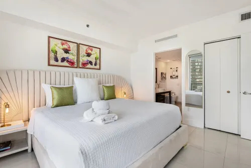 ICON W BRICKELL BY IMD MIAMI VACATION RENTALS CHIC OCEAN VIEW 2BR/1BA