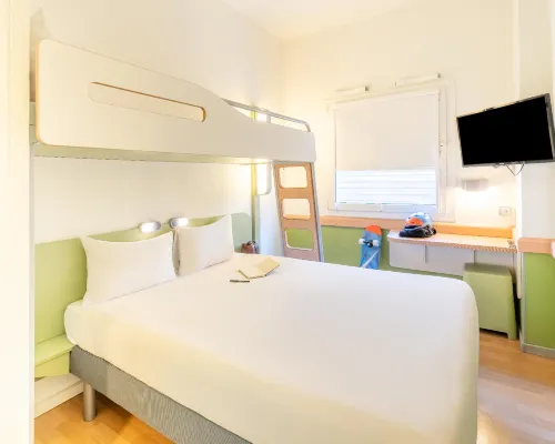 Ibis Budget Madrid Calle Alcalá Hotels near Ciudad Lineal