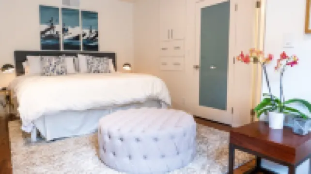 Private Luxurious Hollywood Oasis Pool/Spa-Close to Action Double Guest Quarters