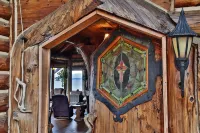 Log Castle - On the Beach, Expansive Sound/Mountain View - Bergblick