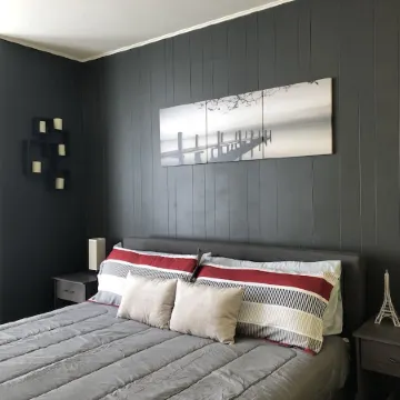 Cozy-Chic Urban Retreat - King bed, washer/dryer
