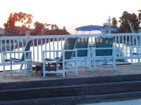 1.3 Miles to Beach & Conveniently Located to  Fishing,Restaurants & Shopping!