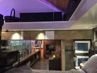 Cozy Designer Cottage Outside NYC on Private Historic Estate-Near NYC Hotels in West Caldwell