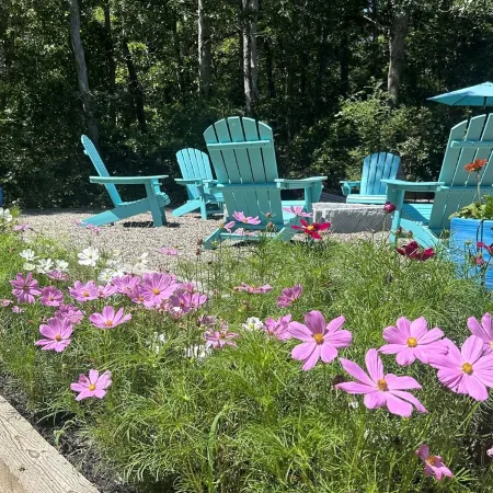 Private setting near bay & ocean beaches-completely updated, game room, fire pit