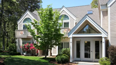 Ocean Edge Luxury Condo,  Constantly Updated, Just steps to Arbor Pool