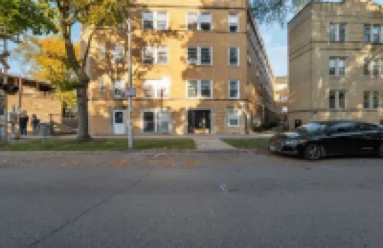 Beautifully Renovated 1Br Gem in Lincoln Square Hotel a 