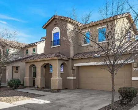 Entire Home 3 Bedroom 2.5 Bathroom in Avondale Arizona Hotels in Avondale