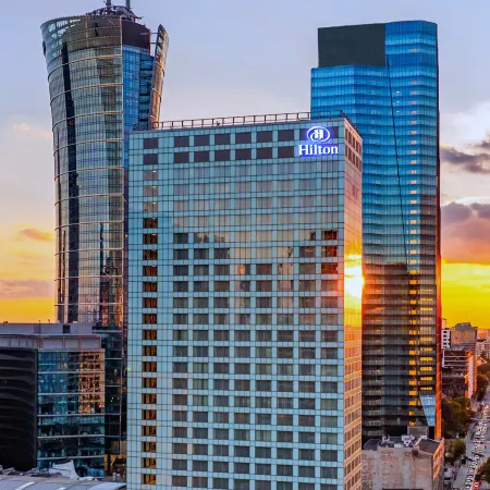 Hilton Warsaw City Отели рядом с достопримечательностью «Воля»
