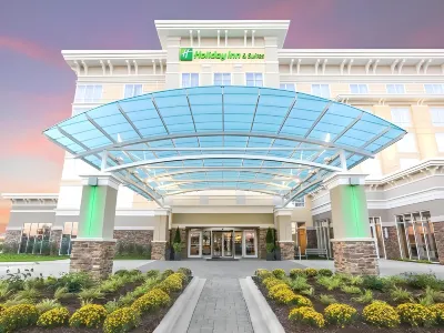 Holiday Inn & Suites East Peoria Hotels in East Peoria
