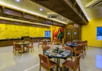 Redfox Cinemascope An Apart Hotel - สระว่ายน้ำส่วนตัว