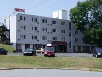 Seasons Inn Halifax