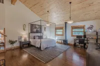 River's Edge Retreat in Pagosa Springs