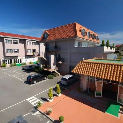 Chun Jing Hillview Villa Hotel dekat Taman Small Swiss