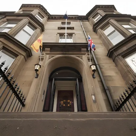 Palmerston Suites