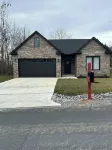 New house in Tellico village close to lake and golf course
