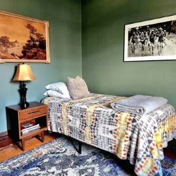 Historic Craftsman 3 Bedroom Home in Uptown Butte