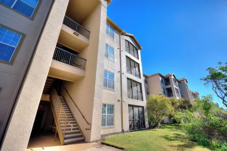 Stylish 3BR Condo in Tuscana Resort | Pool, Balcony & Prime Location!