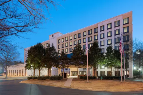 DoubleTree by Hilton Atlanta Airport Hotels in Atlanta