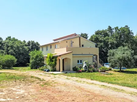 Fameja Отели в г. Opcina Liznjan