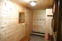 LE CHALET DE THOM, LES ARCS 1600, 8 PEOPLE, ON THE SLOPES