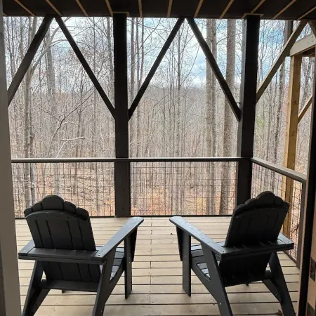Luxury Retreat - Perfect for Weddings, Furniture Market Visits, and Relaxation