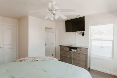 Cozy 2-bedroom condo in welcoming Pismo Beach with WiFi