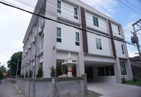 โรงแรมน่านพันวา