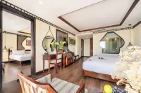 콸리아 드 호텔 호이안 - 루프탑 바 시티 뷰