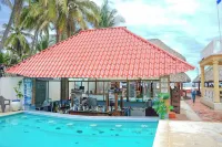 Hotel y Restaurante Punta Diamantes - Pools
