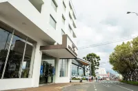 Hotel Carretero Hotels near Ecoparque Los Yarumos
