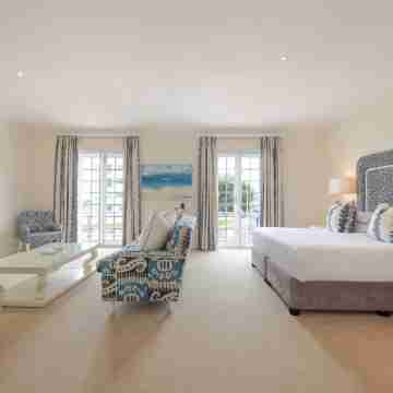 The Marine Hermanus Rooms