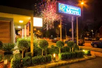 Hamilton Lonsdale Motel - Motels