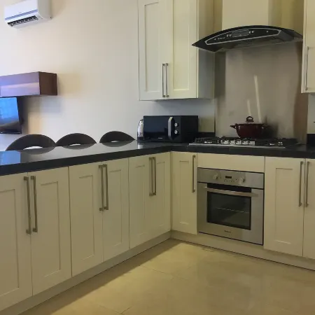 Pearl Hotel & Residence