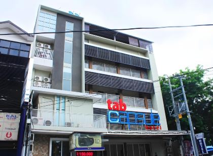 Tab Capsule Hotel - Kayoon Surabaya