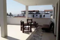 HuanchacoStudio KingBed Balcony Tv Wifi