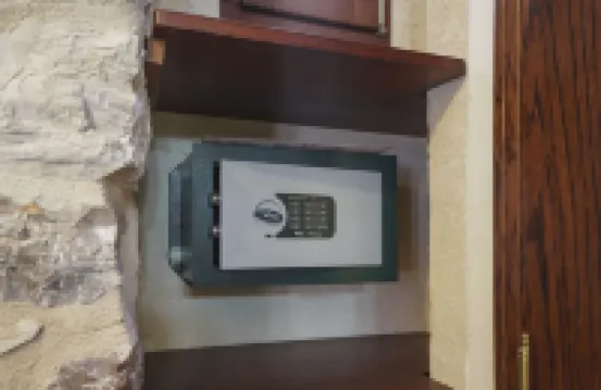 老城酒屋公寓酒店