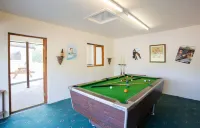 Juniper Hill Loch Achilty Hotels in Strathpeffer