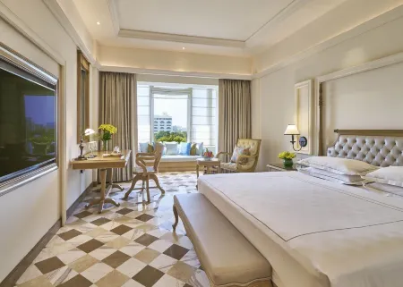 Taj Bengal Отели рядом с достопримечательностью «Сейнт Джон Черч»