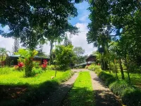 Ávita Lodge Các khách sạn ở Zarcero