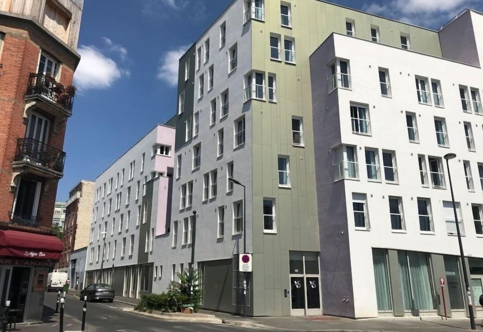 크루아 드 샤보 몽트뢰이의 제나오