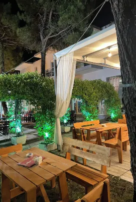 Hotel Bar Restorant ' Mani '