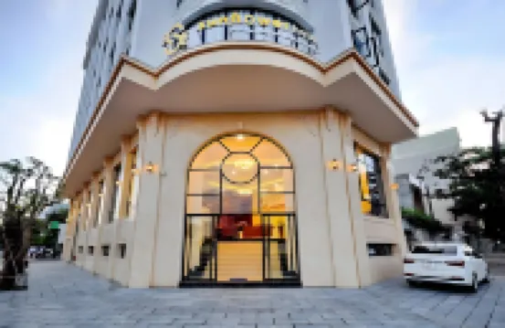 Sunflower Hotel Phú Yên シティ ビーチ周辺のホテル